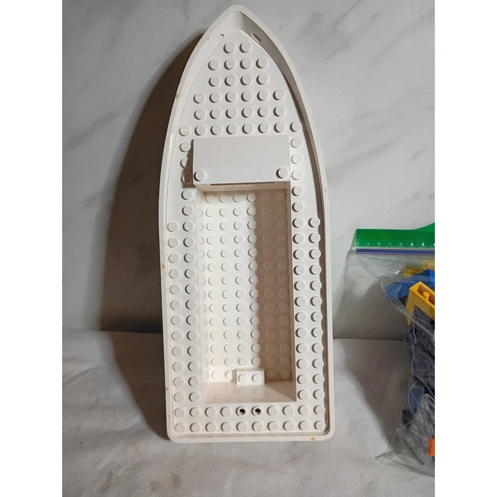 LEGO White Boat Hull Floating Base with Assorted Building Bricks Lot Vintage